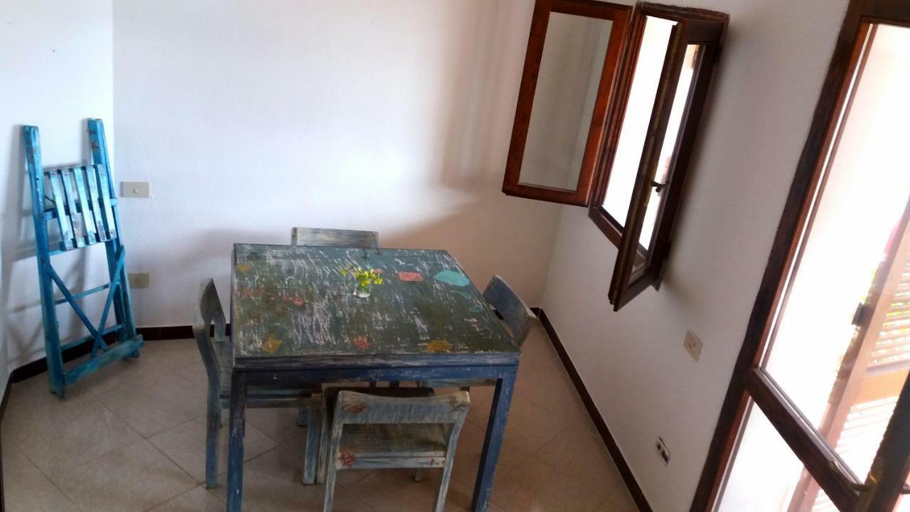Appartamento Fronte Mare Santa Teresa Gallura Exterior foto